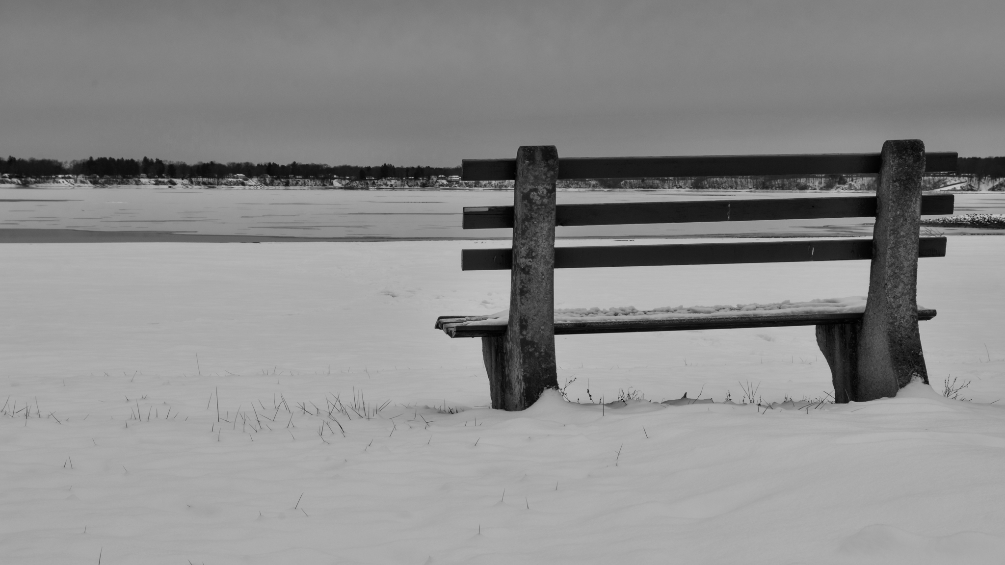 Thoughts of Summer Nikon D5100, Sigma 17-70mm f/2.8-4, 1/100s, 46mm, f/16, ISO 100