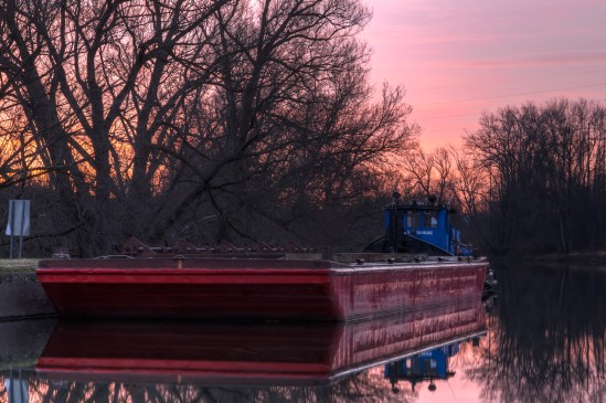 Tug and Barge Nikon D5100, Sigma 17-70mm f/2.8-4, (0.8, 3, 15s bracket), 70mm, f/16, ISO 100