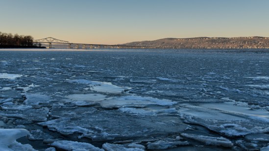 As Cold As Ice Nikon D5100, Sigma 17-70mm f/2.8-4, 1/250s, 26mm, f/8, ISO 200