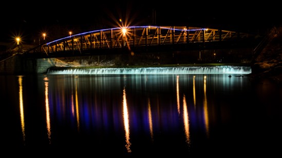 Water LightsNikon D5100, Sigma 17-70mm f/2.8-4, 50s, 26mm, f/20, ISO 100