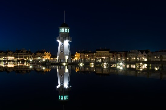 Night Lights Nikon D5100, Sigma 17-70mm f/2.8-4, 30s, 28mm, f/22, ISO 250