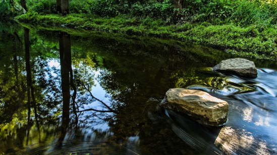 Reflected Flow Nikon D5100, Sigma 17-70mm f/2.8-4, 1.3s, 17mm, f/13, ISO 100
