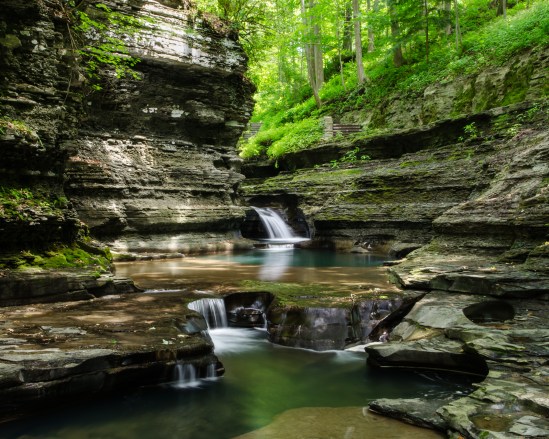 Pools Nikon D5100, Sigma 17-70mm f/2.8-4, 3s, 24mm, f/20, ISO 100