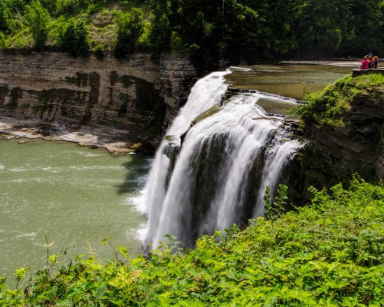 On Edge Nikon D5100, Sigma 17-70mm f/2.8-4, 1/15s, 17mm, f/22, ISO 100