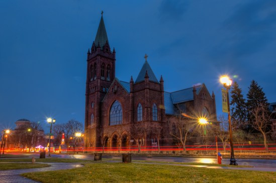 St. Peter's Church Nikon D5100, Sigma 17-70mm f/2.8-4, {3, 13, 30s bracket}, 19mm, f/16, ISO 200