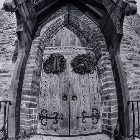 Zion Episcopal Nikon D5100, Rokinon 8mm f/3.5, {3, 6, 13 & 25s bracket}, f/11, ISO 200