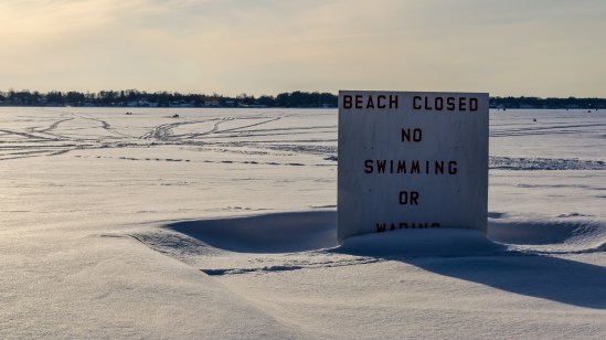 Beach Closed Nikon D5100, Sigma 17-70mm f/2.8-4, 1/400s, 38mm, f/16, ISO 200
