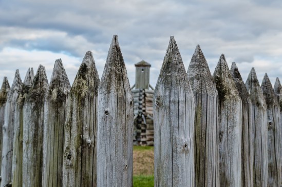 Spying on the Fort Nikon D5100, Sigma 17-70mm f/2.8-4, 1/160s, 38mm, f/8, ISO 400