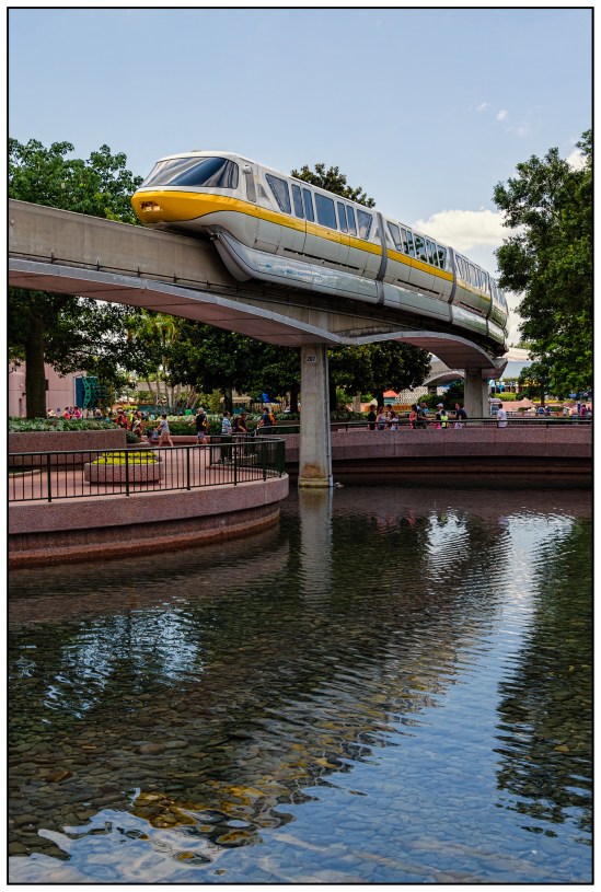 Comin' Around the Bend Nikon D5100, Nikkor 24-85mm f/3.5-4.5, 1/400s, 32mm, f/8, ISO 200