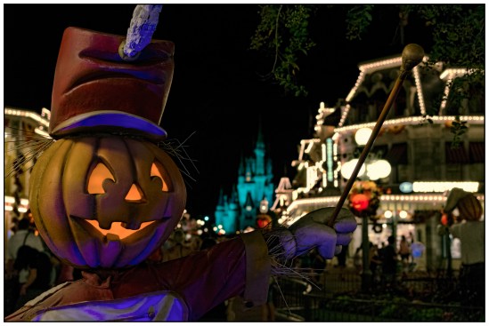 Strike Up The Band! Nikon D5100, Nikkor 35mm f/1.8, 1/125s, f/2.8, ISO 1600