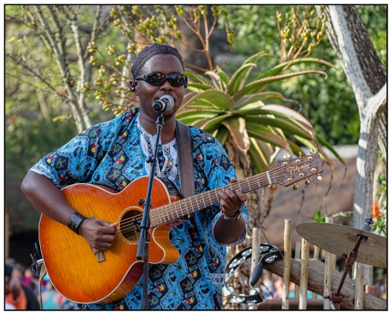 Burudika 2 Nikon D5100, Nikkor 55-200mm f/4-5.6, 1/800s, 116mm, f/5.6, ISO 800