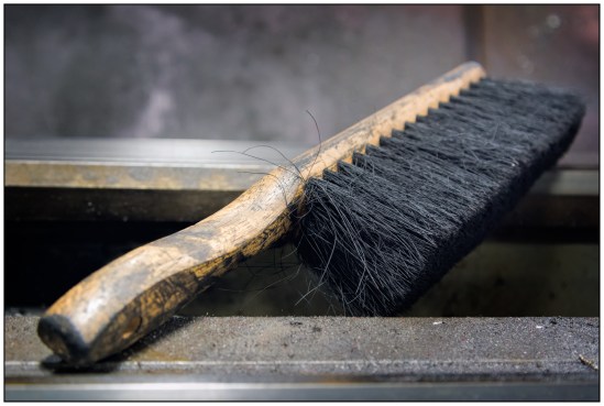 Dirty Little Brush Nikon D7100, Nikkor 24-85mm f/3.5-4.5, 1/25s, 44mm, f/4.5, ISO 1600