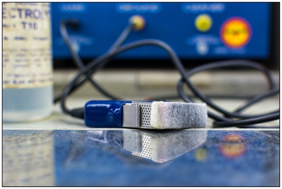 Electro-Etch Nikon D7100, Nikkor 35mm f/1.8, 1/80s, f/4, ISO 400