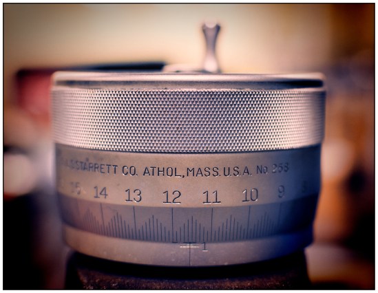 Knurls and Divisions Nikon D7100, Nikkor 35mm f/1.8, 1/125s, f/2.8, ISO 800