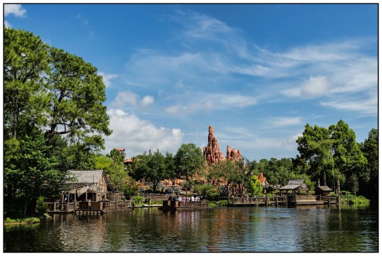 Big Thunder Across the Rivers of America Nikon D5100, Nikkor 24-85mm f/3.5-4.5, 1/2000s, 24mm, f/8, ISO 400
