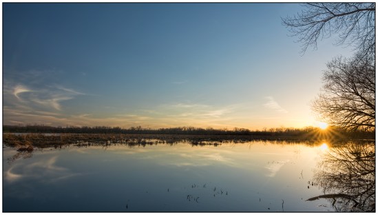 Quiet Sunset Nikon D7100, Tokina 12-24mm f/4, 1/30s, 14mm, f/16, ISO 125