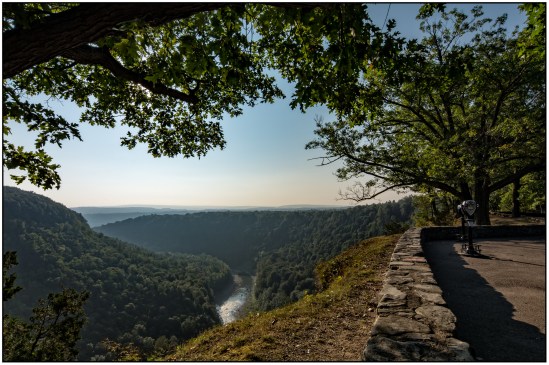 Great Bend Overlook Nikon D7100, Tokina 12-28mm f/4, 1/100s, 12mm, f/16, ISO 100