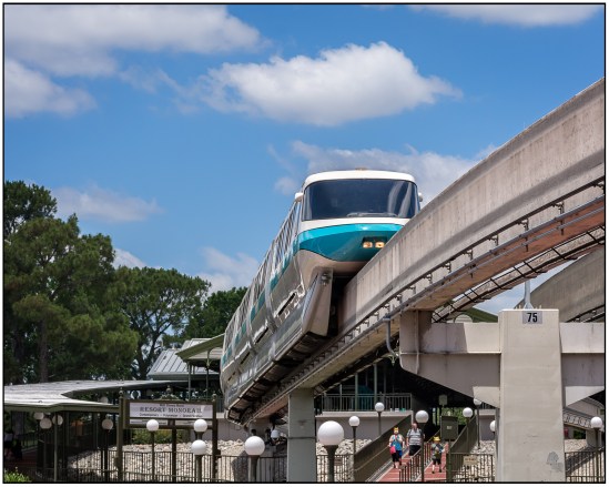 Resort Monorail - Teal Nikon D7100, Sigma 17-70mm f/2.8-4, 1/800s, 58mm, f/11, ISO 400